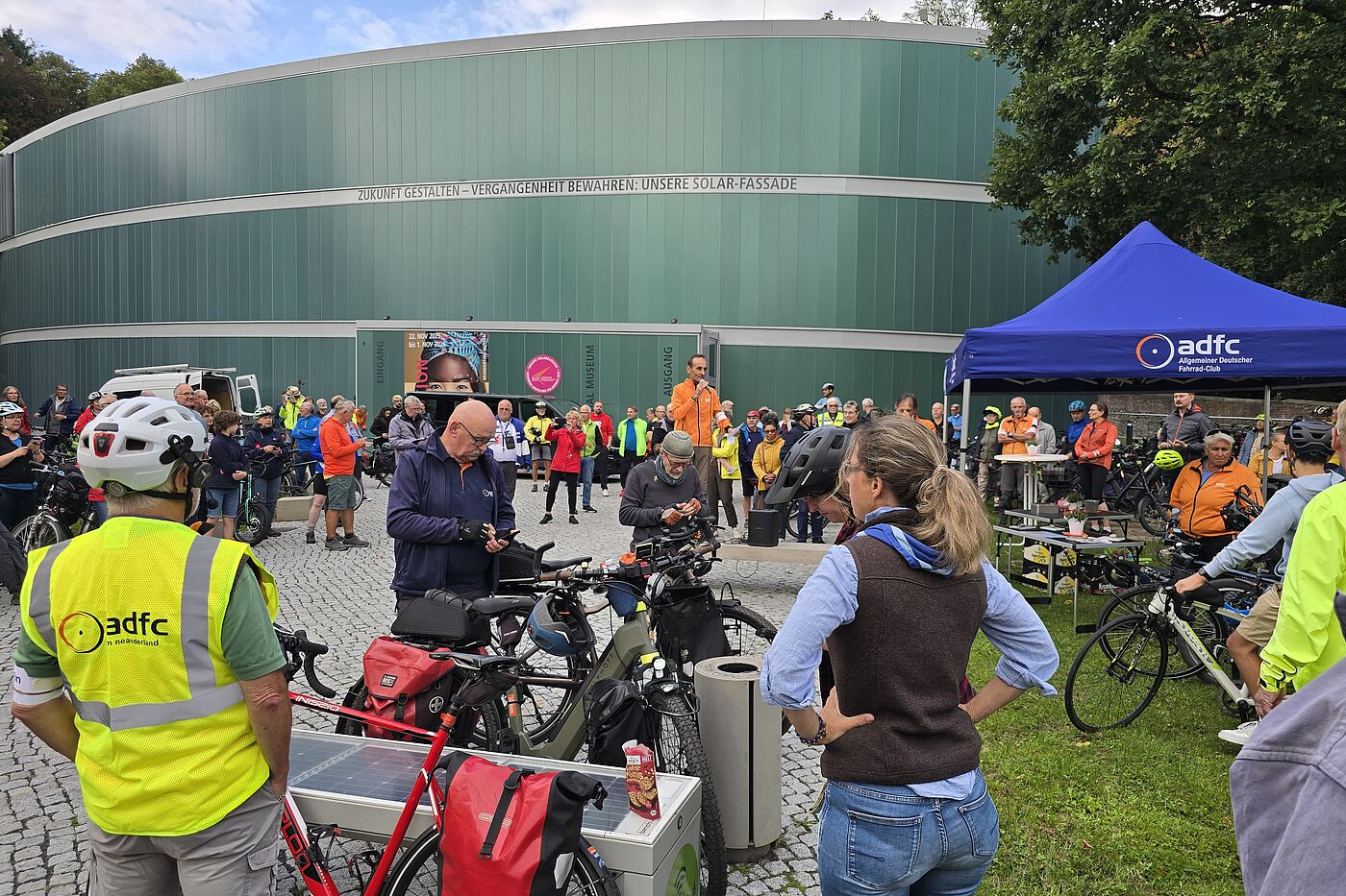 einfach.sicher.radfahren...im Neandertal einfach.sicher.radfahren...im Neandertal