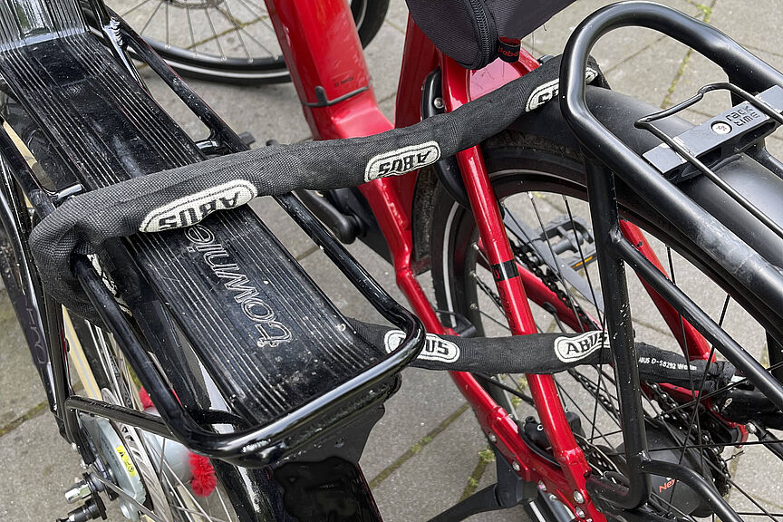 2 Räder  Achtung Diebstahl - Versicherung ?